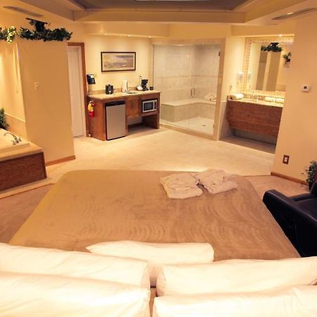 Sybaris Pool Suites - Indianapolis Bilik gambar