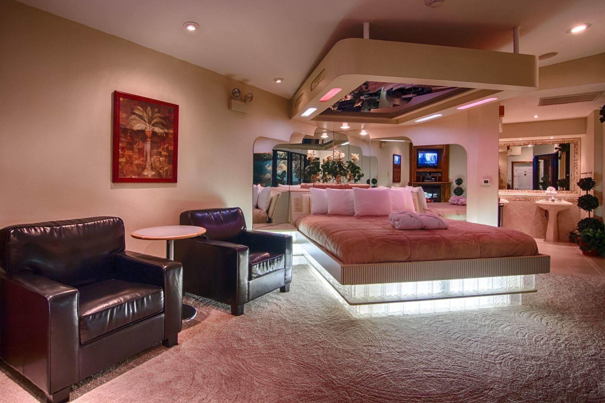 Sybaris Pool Suites - Indianapolis Luaran gambar